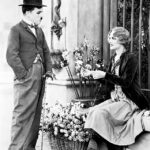 Luces de la ciudad: La escena final que consagró a Chaplin como genio del cine y redefinió el arte cinematográfico